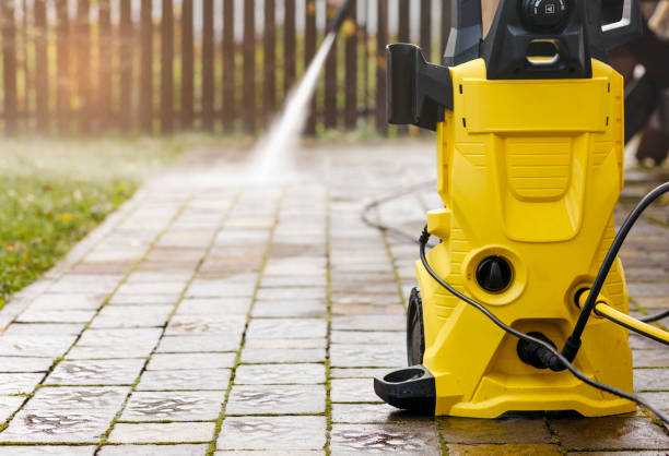 Best Sidewalk and Walkway Cleaning  in Navarre, OH